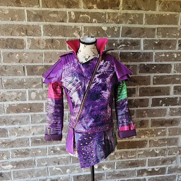Disney Descendants Halloween Jacket - Picture 1 of 9